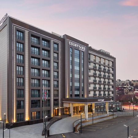 Courtyard By Marriott Tashkent Hotell Eksteriør bilde